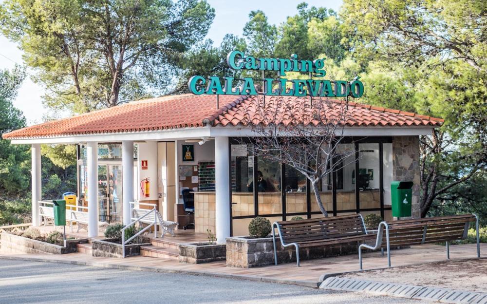 מלון טוסה דה מאר Camping Sunissim Cala Llevado 4 By Locatour מראה חיצוני תמונה